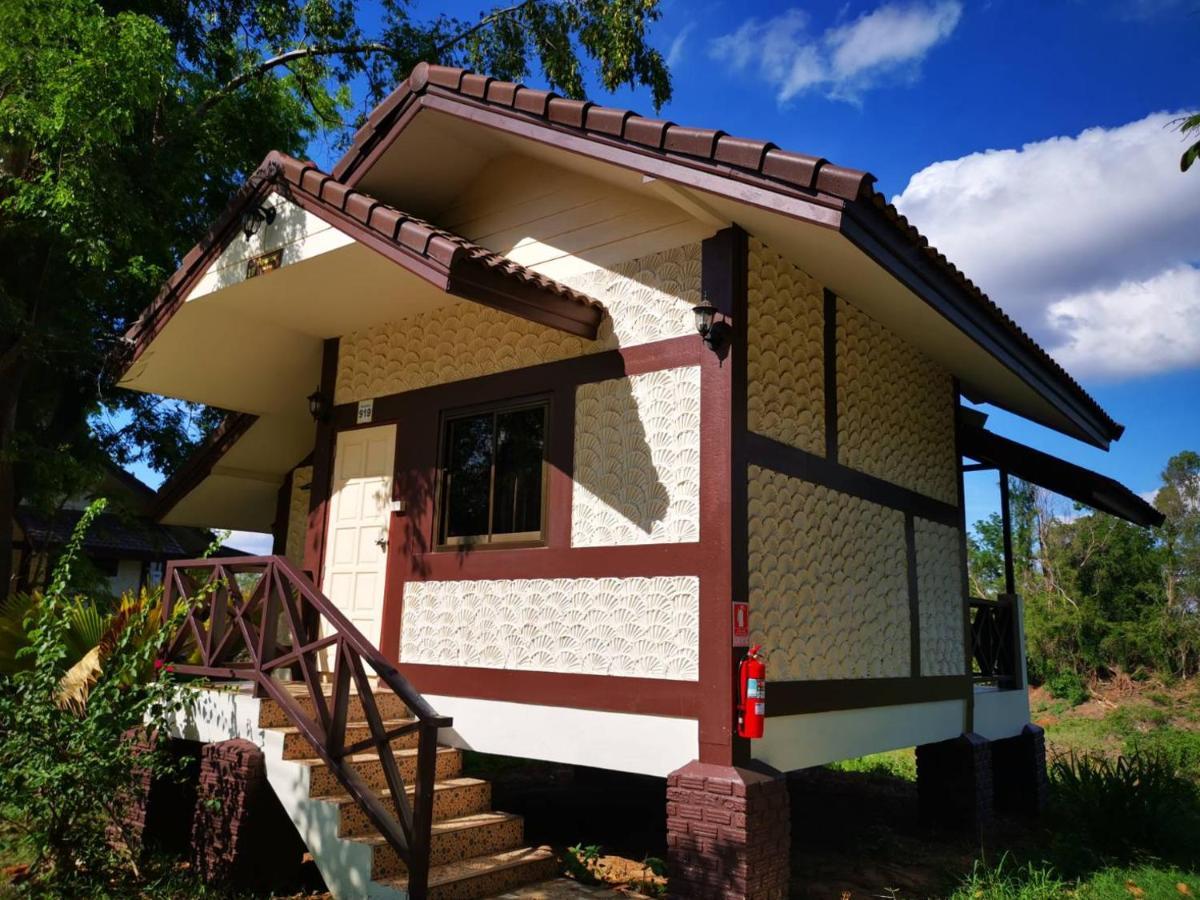 Rs Phong Riverside Resort Khon Kaen Exterior photo