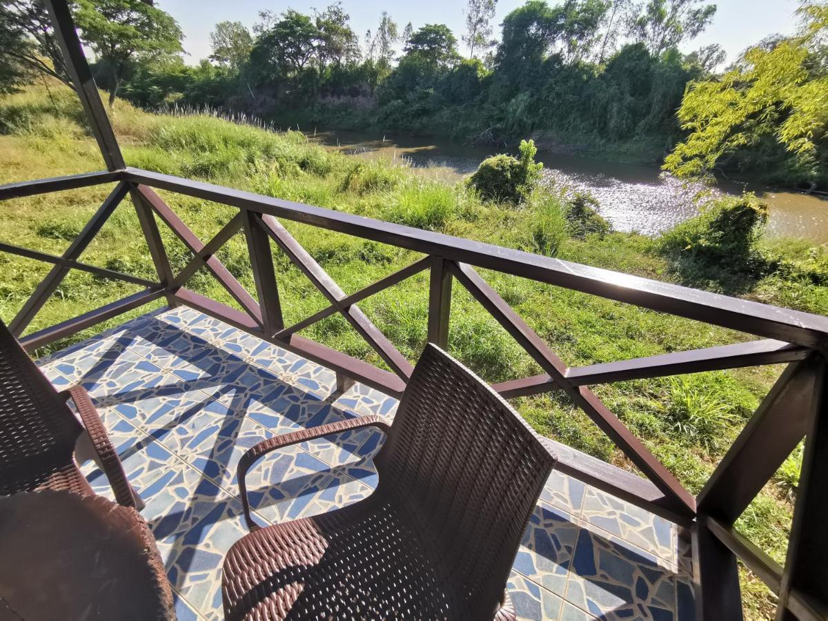 Rs Phong Riverside Resort Khon Kaen Exterior photo